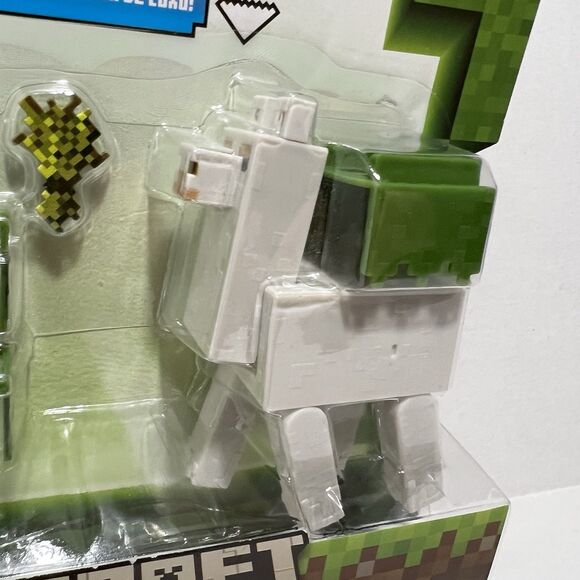 Minecraft Alex And Llama Deluxe Figure- 3.25" Figure - Picture 6 of 15